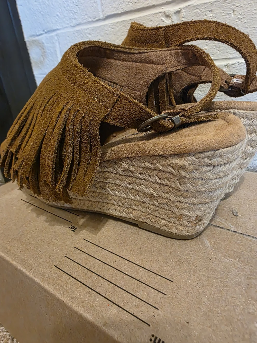Minnetonka Brown Suede Fringe Espadrille Wedge Slingback Sandals Women's Sz 9